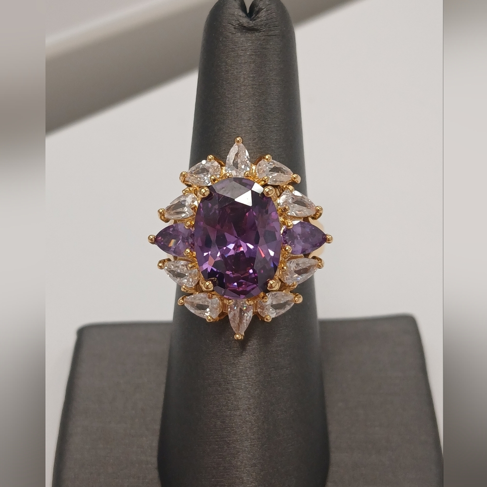 New 18K Yellow Gold Filled AAA CZ Purple & White Stone Size 7 Ring
